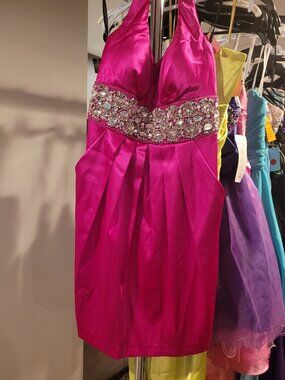 Josh & Jazz 27X7212 Size 12 Magenta Pink Short Cocktail Prom Homecoming Dress